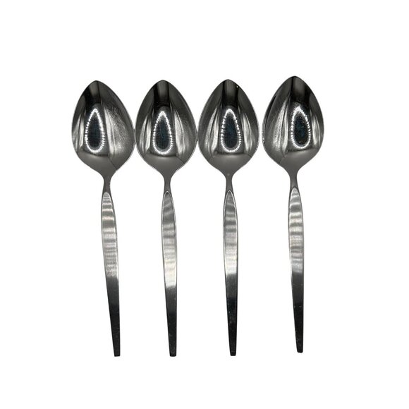 Oneida Satinique Stainless Steel Soup spoons Set Of 4 Discontinued Betty Crocker - Picture 1 of 3